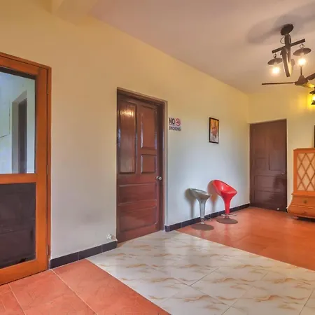 Hilltop 3Bhk Villa With Private Pool Near Candolim